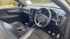 Volvo Xc40 1.5 T3 [163] R DESIGN 5dr Petrol Estate